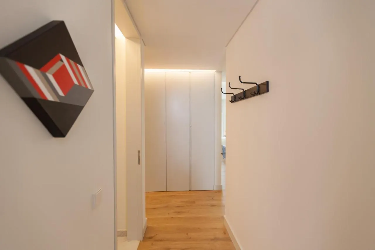 Flh Av. Liberdade Stunning Apartment With Balcony & Parking Lisboa